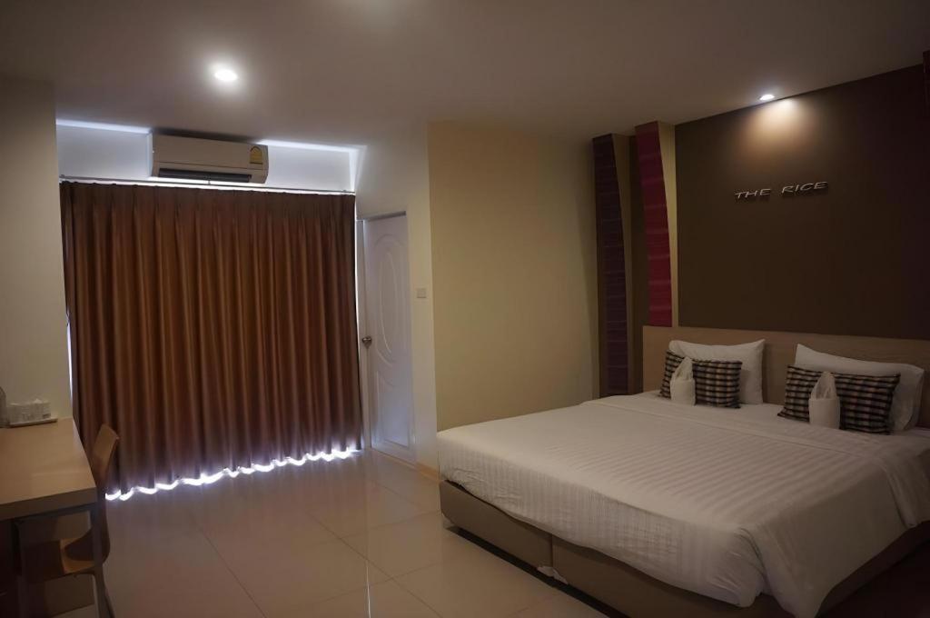 The Rice Hotel Roi Et Ngoại thất bức ảnh
