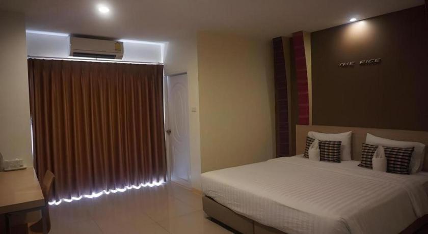 The Rice Hotel Roi Et Ngoại thất bức ảnh